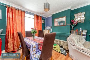 Living/Dining Room- click for photo gallery